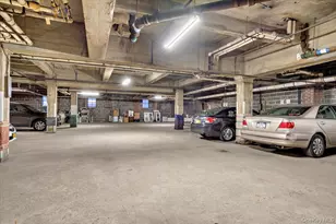 625 Gramatan Ave, Mount Vernon, NY 10552 - Photo 17