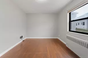 66-15 Park Dr E, Kew Gardens, NY 11357 - Photo 15