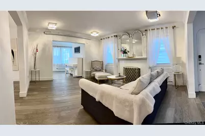 25 Parkway Road, Bronxville, NY 10708 - Photo 5