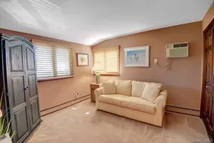 444 Division Ave, Hicksville, NY 11801 - Photo 31