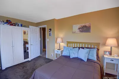 444 Division Avenue, Hicksville, NY 11801 - Photo 29