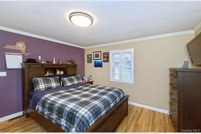 12 Darling Avenue, Smithtown, NY 11787 - Photo 19