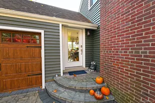 12 Darling Ave, Smithtown, NY 11787 - Photo 5