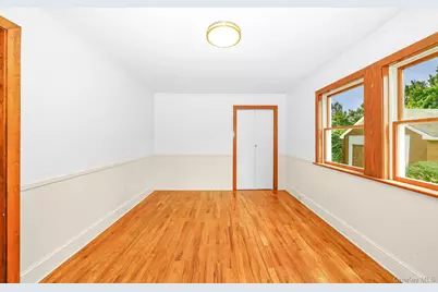 72 Park Avenue, Port Washington, NY 11050 - Photo 15