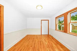 72 Park Ave, Port Washington, NY 11050 - Photo 15