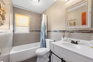 310 Miller Ave, Freeport, NY 11520 - Photo 19