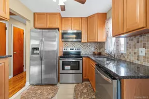 310 Miller Ave, Freeport, NY 11520 - Photo 15