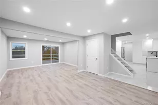 6 Grand Haven Ct, Commack, NY 11725 - Photo 5