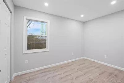 6 Grand Haven Court, Commack, NY 11725 - Photo 9