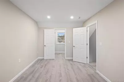 6 Grand Haven Court, Commack, NY 11725 - Photo 11