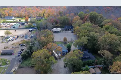 114 Sportsmen Street, Central Islip, NY 11722 - Photo 25