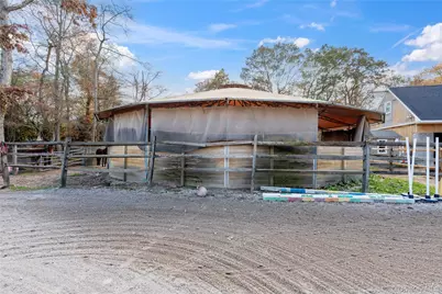 114 Sportsmen Street, Central Islip, NY 11722 - Photo 17