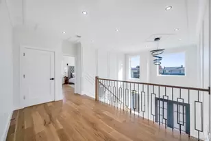 22 Chapel Ln, Levittown, NY 11756 - Photo 37