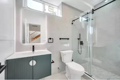 22 Chapel Lane, Levittown, NY 11756 - Photo 33