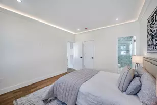 22 Chapel Ln, Levittown, NY 11756 - Photo 27