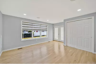 20 Pell Avenue, North Babylon, NY 11703 - Photo 13