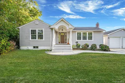 20 Pell Avenue, North Babylon, NY 11703 - Photo 29