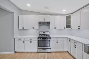 20 Pell Ave, North Babylon, NY 11703 - Photo 5