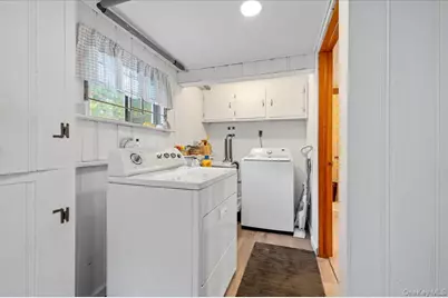 86 Caffrey Avenue, Bethpage, NY 11714 - Photo 21