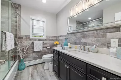 86 Caffrey Avenue, Bethpage, NY 11714 - Photo 13