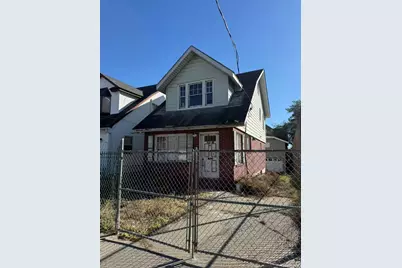 15416 Barclay Avenue, Flushing, NY 11355 - Photo 5