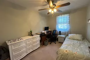 17-84 166, Whitestone, NY 11357 - Photo 13