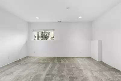 16 Autumn Drive, Nanuet, NY 10954 - Photo 5