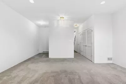 16 Autumn Drive, Nanuet, NY 10954 - Photo 7