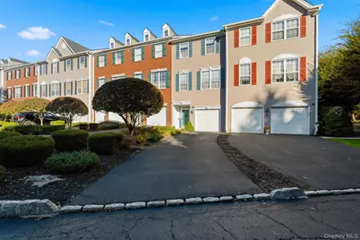 16 Autumn Drive, Nanuet, NY 10954 - Photo 1