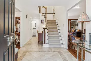 126 Andover Rd, Rockville Centre, NY 11570 - Photo 3