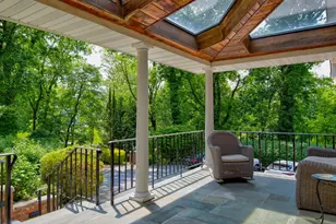 4 Sloanes Ct, Sands Point, NY 11050 - Photo 5