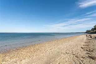 80 Washington Heights Ave, Hampton Bays, NY 11946 - Photo 37