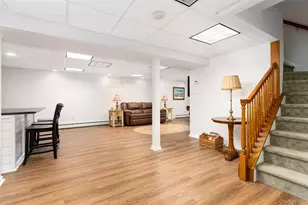 80 Washington Heights Ave, Hampton Bays, NY 11946 - Photo 19