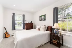 80 Washington Heights Ave, Hampton Bays, NY 11946 - Photo 17