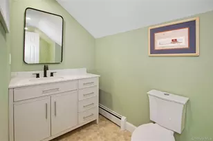 5 Ganna Ln, Huntington Station, NY 11746 - Photo 23