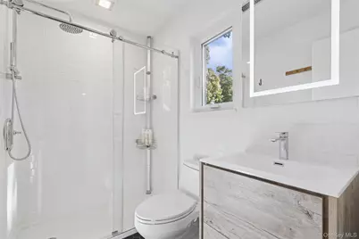 4 Morris Court, Westhampton Beach, NY 11978 - Photo 15