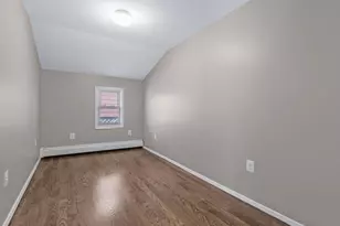 22 West 10th Road, Broad Channel, NY 11693 - Photo 9