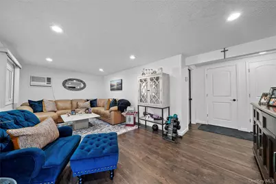 40 Stonywood Road, Commack, NY 11725 - Photo 17