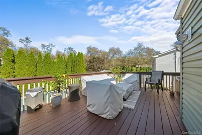 40 Stonywood Road, Commack, NY 11725 - Photo 23