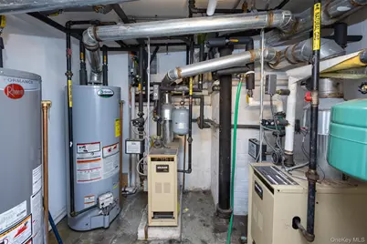 9-01 127 Street, College Point, NY 11356 - Photo 15