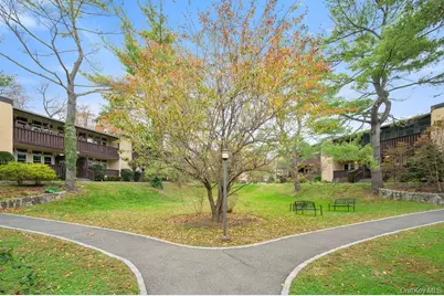 103 Wiltshire Road #D6, Scarsdale, NY 10583 - Photo 17