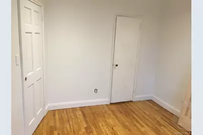 [Address not provided], Bronx, NY 10466 - Photo 5