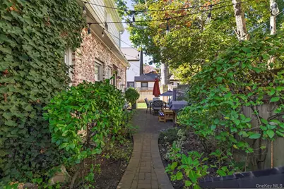 265 Raymond, Rockville Centre, NY 11570 - Photo 25