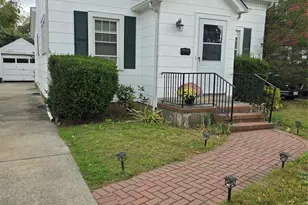 1501 Kenneth Ave, Baldwin, NY 11510 - Photo 3