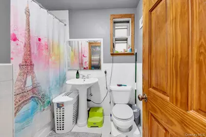 1858 Wallace Avenue, Bronx, NY 10462 - Photo 9