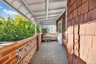 1858 Wallace Ave, Bronx, NY 10462 - Photo 15