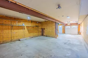 243 Sportsmans Ave, Freeport, NY 11520 - Photo 33