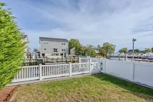 243 Sportsmans Ave, Freeport, NY 11520 - Photo 23