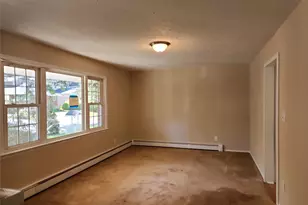 61 Pleasant St, Huntington, NY 11743 - Photo 3