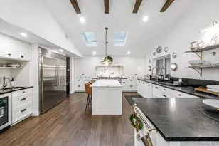 32 Rustic Gate Ln, Dix Hills, NY 11746 - Photo 11